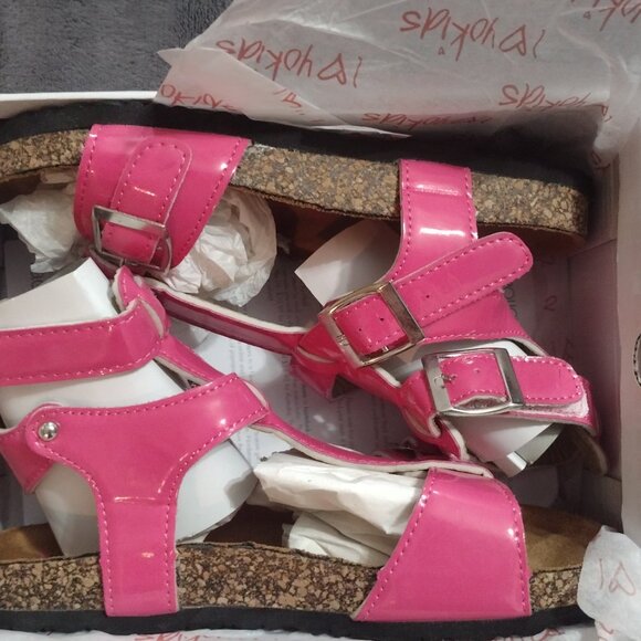 Birkenstock Style Sandal - Picture 4 of 4